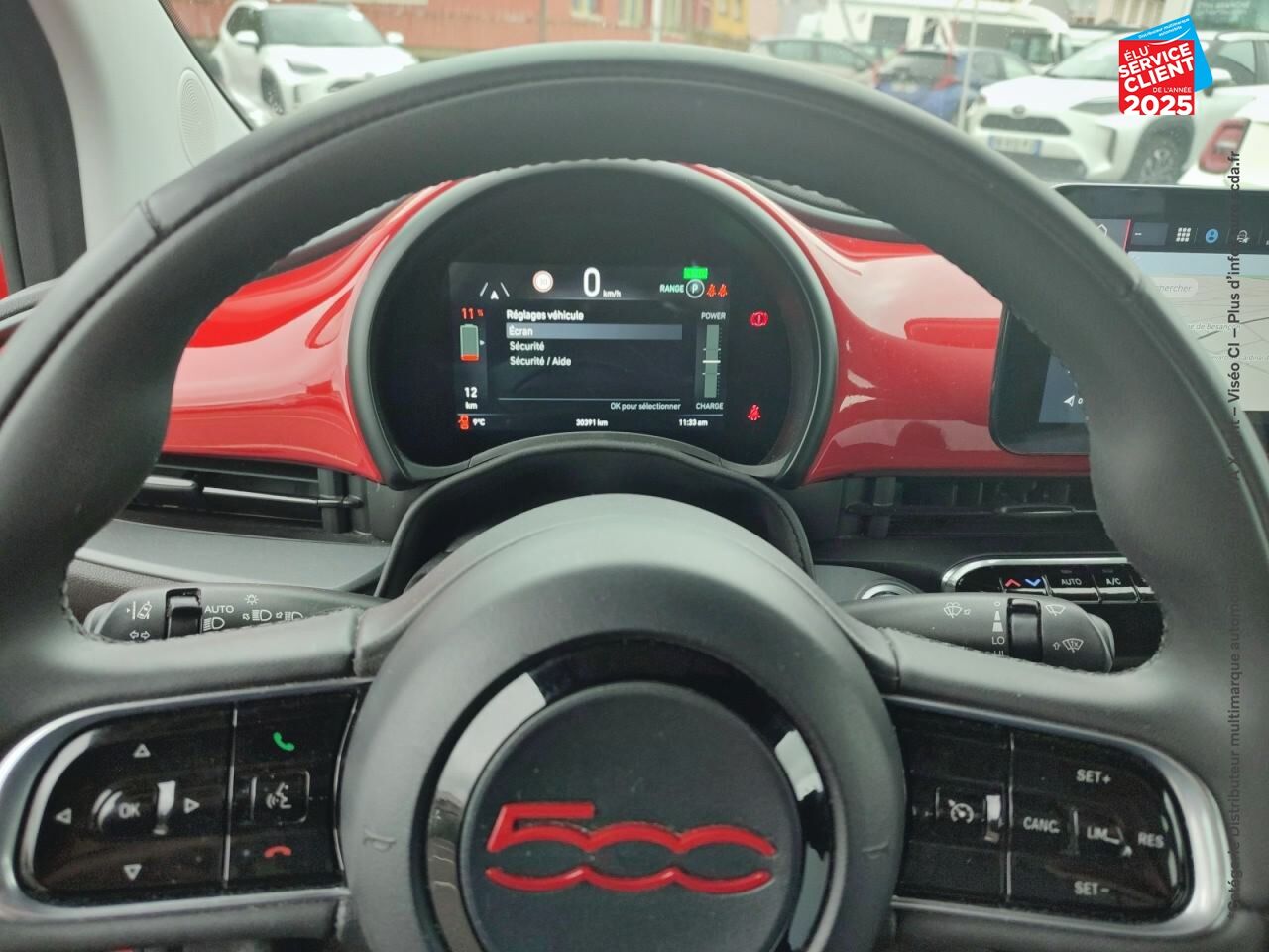 Véhicule d'occasion FIAT 500C E 95CH RED chez Hyundai Chalons