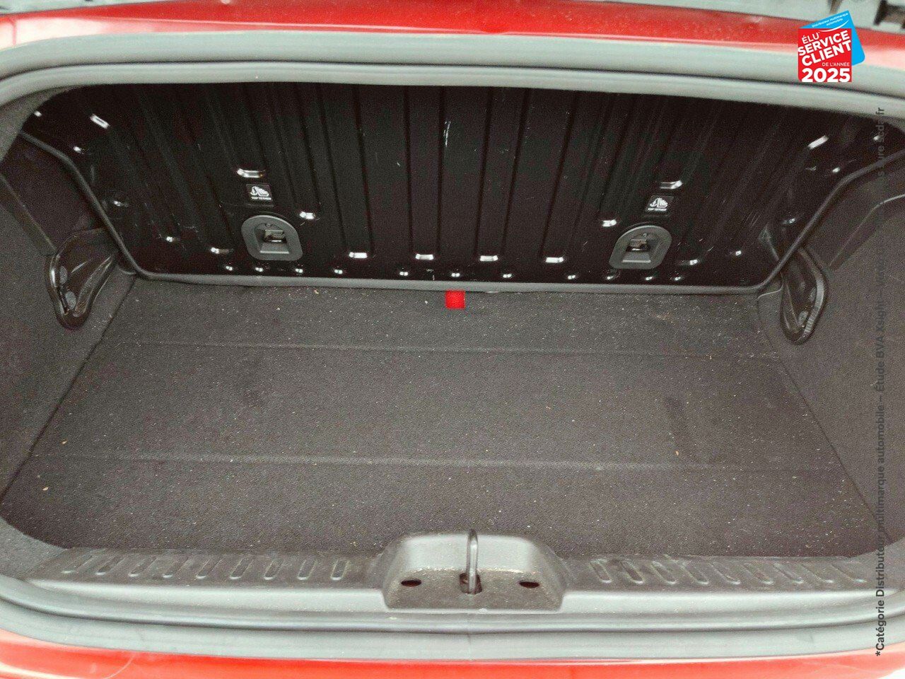 Véhicule d'occasion FIAT 500C E 95CH RED chez Hyundai Chalons