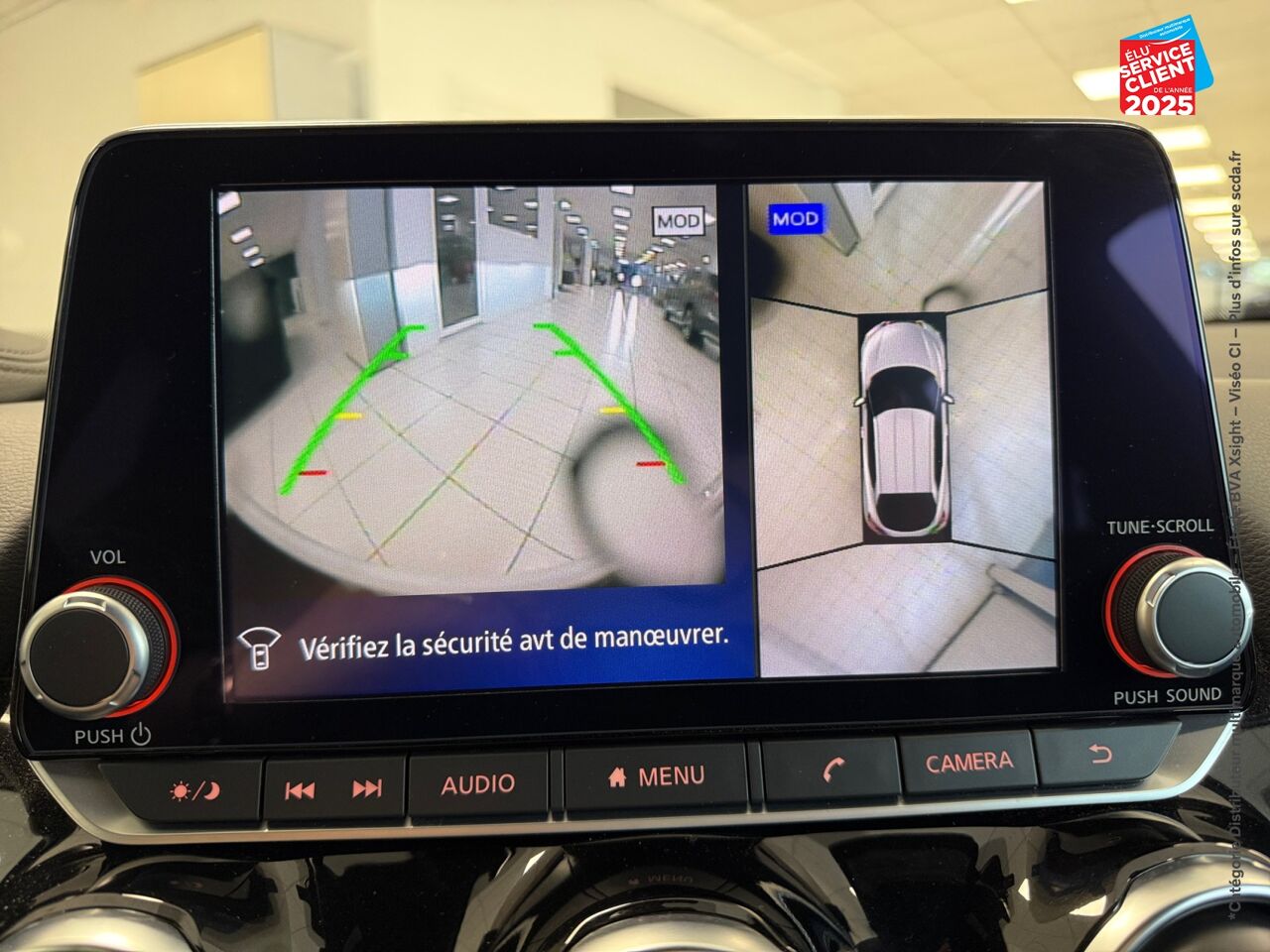 Véhicule d'occasion NISSAN JUKE 1.6 HYBRID 143CH PREMIERE EDITION 2023 SIEGES CUIR CAMERA chez Nissan Juke occasion
