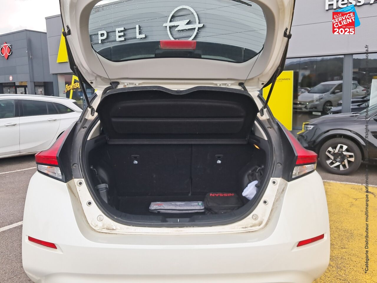 Véhicule d'occasion NISSAN LEAF 150CH 40KWH ACENTA 22 chez Opel Saint-Dizier