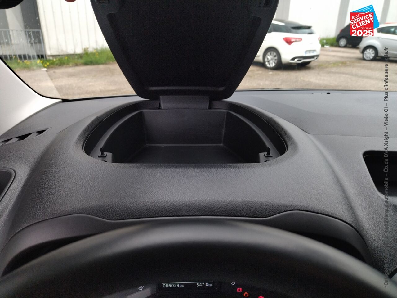 Véhicule d'occasion TOYOTA PROACE CITY VERSO LONG 1.5 100 D-4D EXECUTIVE RC21 GPS chez Toyota Verdun