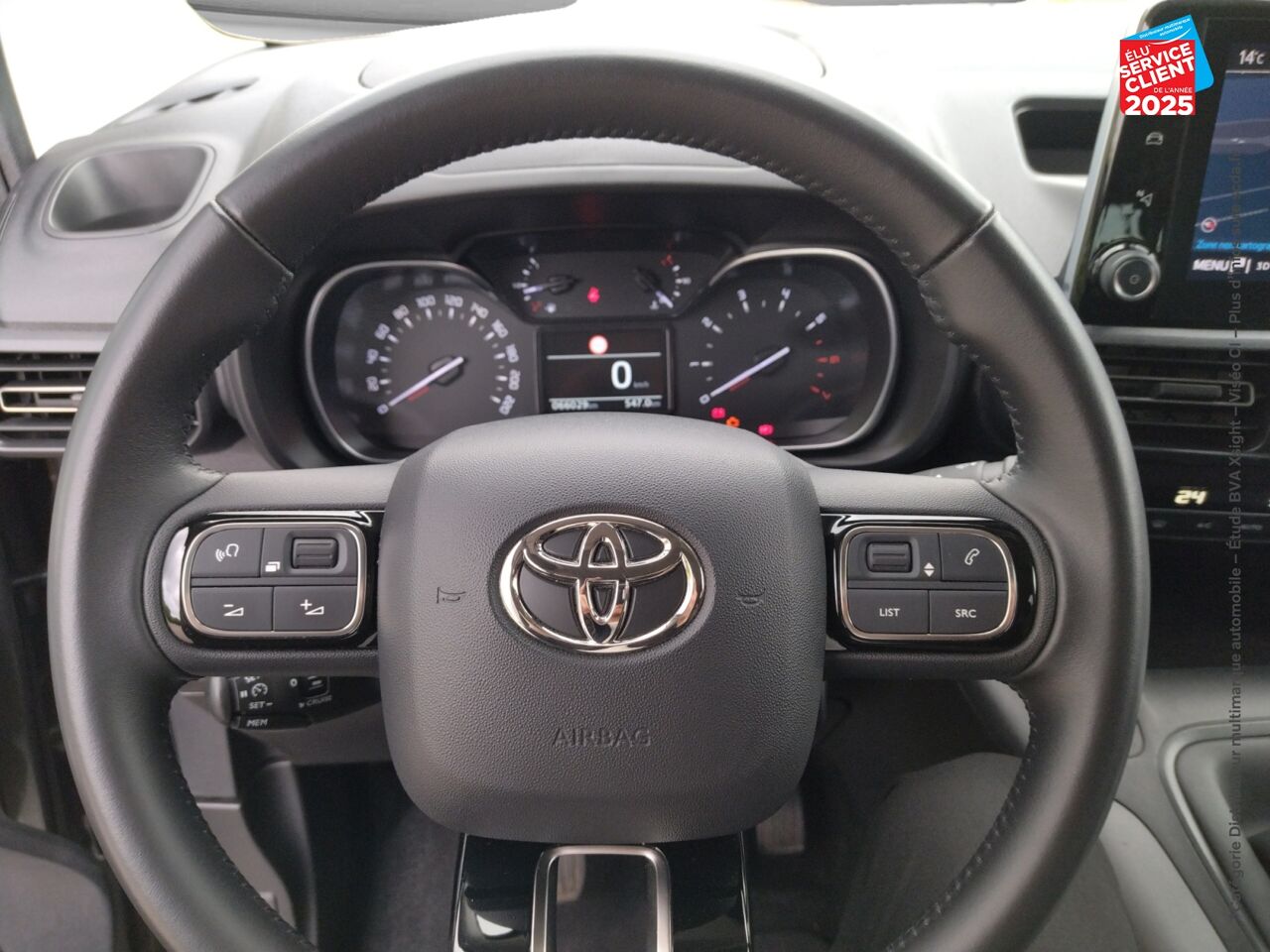 Véhicule d'occasion TOYOTA PROACE CITY VERSO LONG 1.5 100 D-4D EXECUTIVE RC21 GPS chez Toyota Verdun
