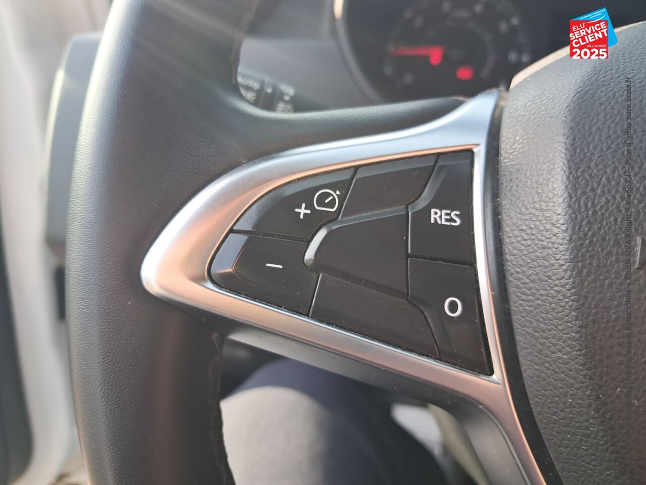 Véhicule d'occasion DACIA DUSTER 1.3 TCE 150CH FAP PRESTIGE 4X2 CAMERA GPS ATTELAGE chez HESS Automobile