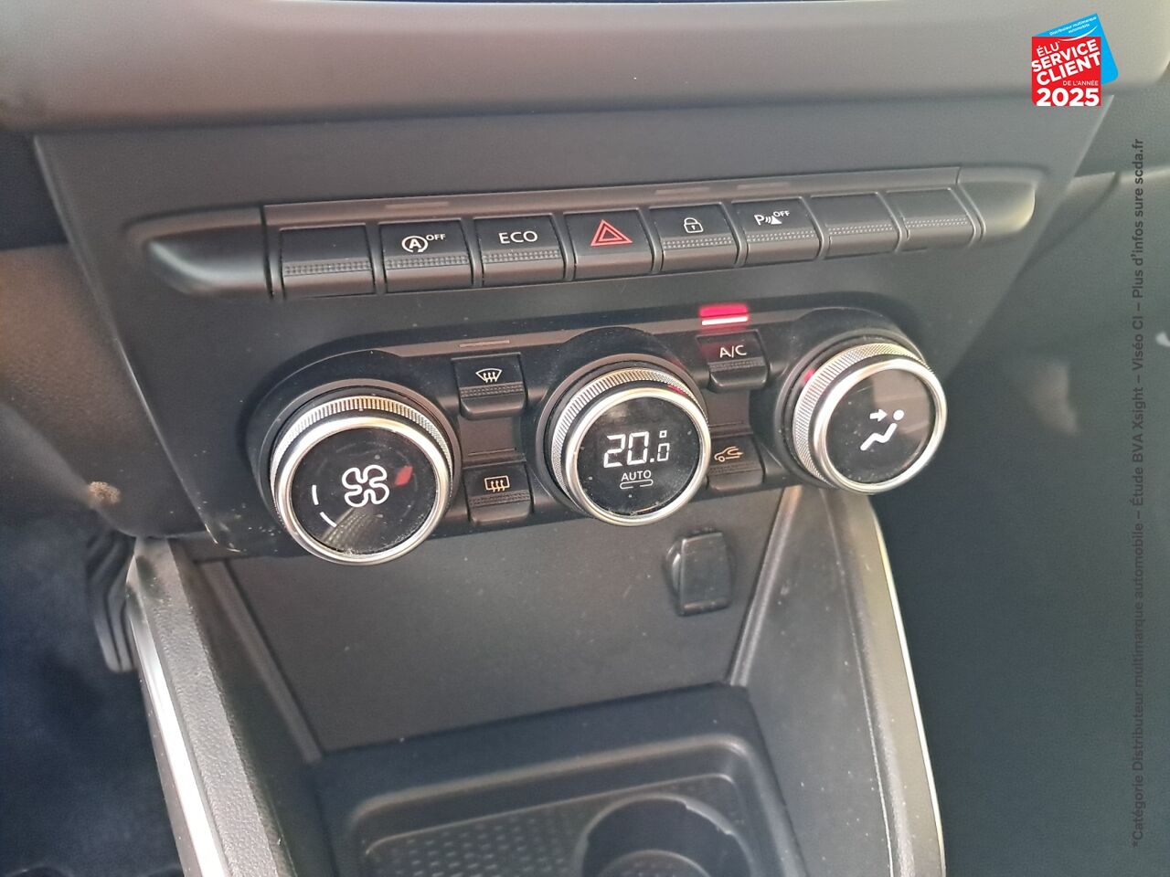 Véhicule d'occasion DACIA DUSTER 1.3 TCE 150CH FAP PRESTIGE 4X2 CAMERA GPS ATTELAGE chez HESS Automobile