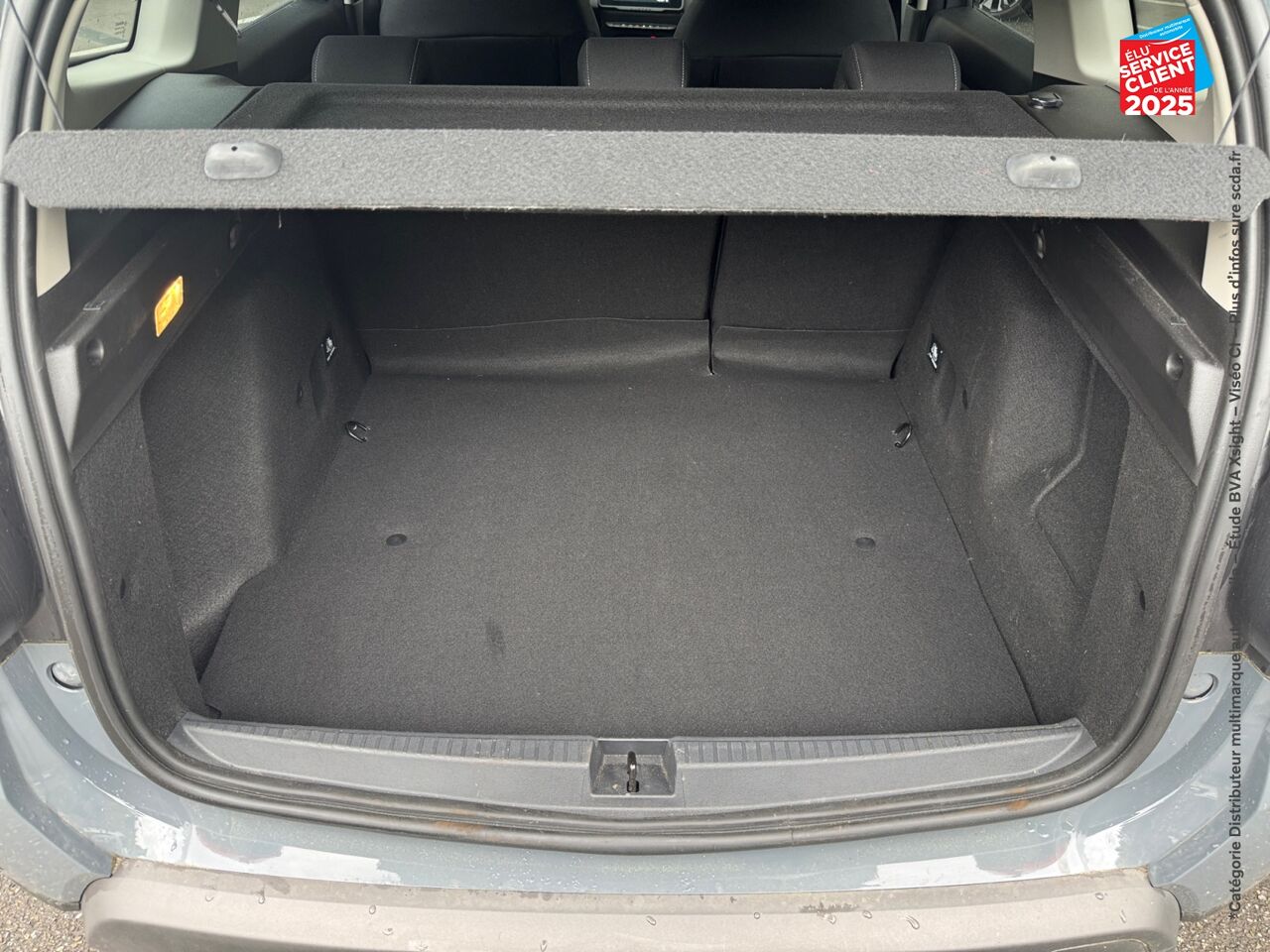 Véhicule d'occasion DACIA DUSTER 1.3 TCE 150CH FAP JOURNEY 4X2 EDC CAMERA chez Renault Saint-Louis