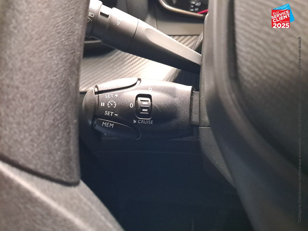 Véhicule d'occasion PEUGEOT 208 1.2 PURETECH 75CH SS LIKE chez Renault Colmar