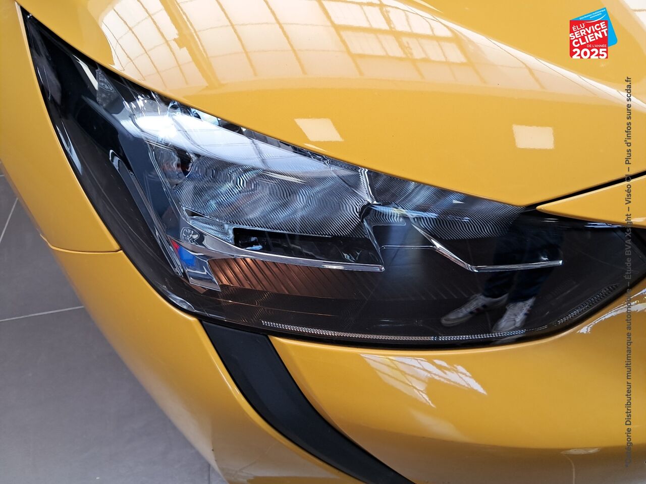 Véhicule d'occasion PEUGEOT 208 1.2 PURETECH 75CH SS LIKE chez Renault Colmar