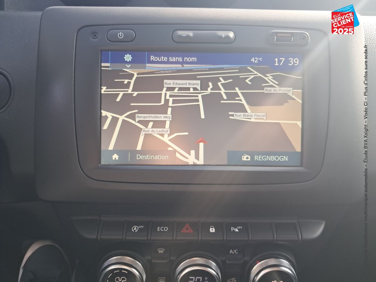 Véhicule d'occasion DACIA DUSTER 1.3 TCE 130CH FAP PRESTIGE 4X2 chez Dacia Belfort