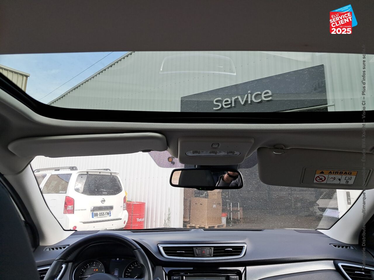 Véhicule d'occasion NISSAN QASHQAI 1.3 DIG-T 160CH TEKNA DCT 2019 TPANO SIEGES CHAUF GPS CAMERA chez Nissan Qashqai occasion