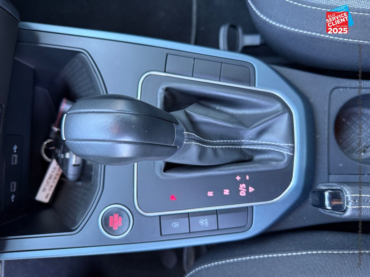 Véhicule d'occasion SEAT ARONA 1.0 TSI 110CH XPERIENCE DSG7 GPS CAMERA CARPLAY chez Renault Saint-Louis