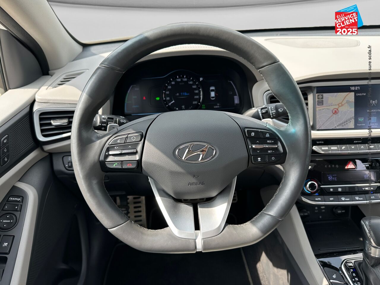 Véhicule d'occasion HYUNDAI IONIQ HYBRID 141CH EXECUTIVE chez Renault Colmar