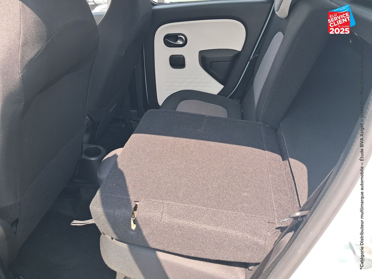 Véhicule d'occasion RENAULT TWINGO 1.0 SCE 65CH EQUILIBRE chez Nissan Haguenau