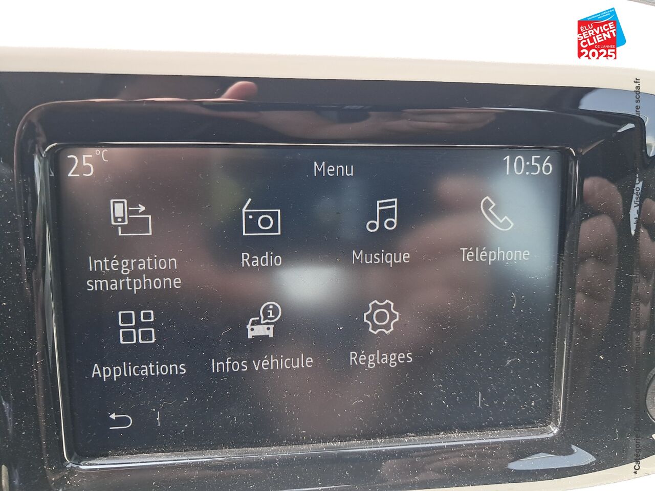 Véhicule d'occasion RENAULT TWINGO 1.0 SCE 65CH EQUILIBRE chez Nissan Haguenau