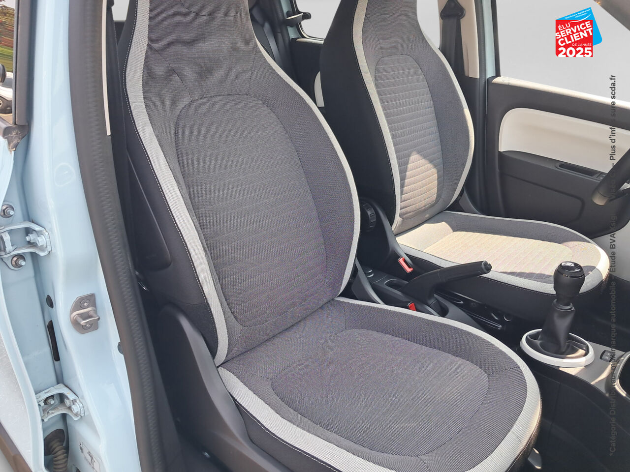 Véhicule d'occasion RENAULT TWINGO 1.0 SCE 65CH EQUILIBRE chez Nissan Haguenau