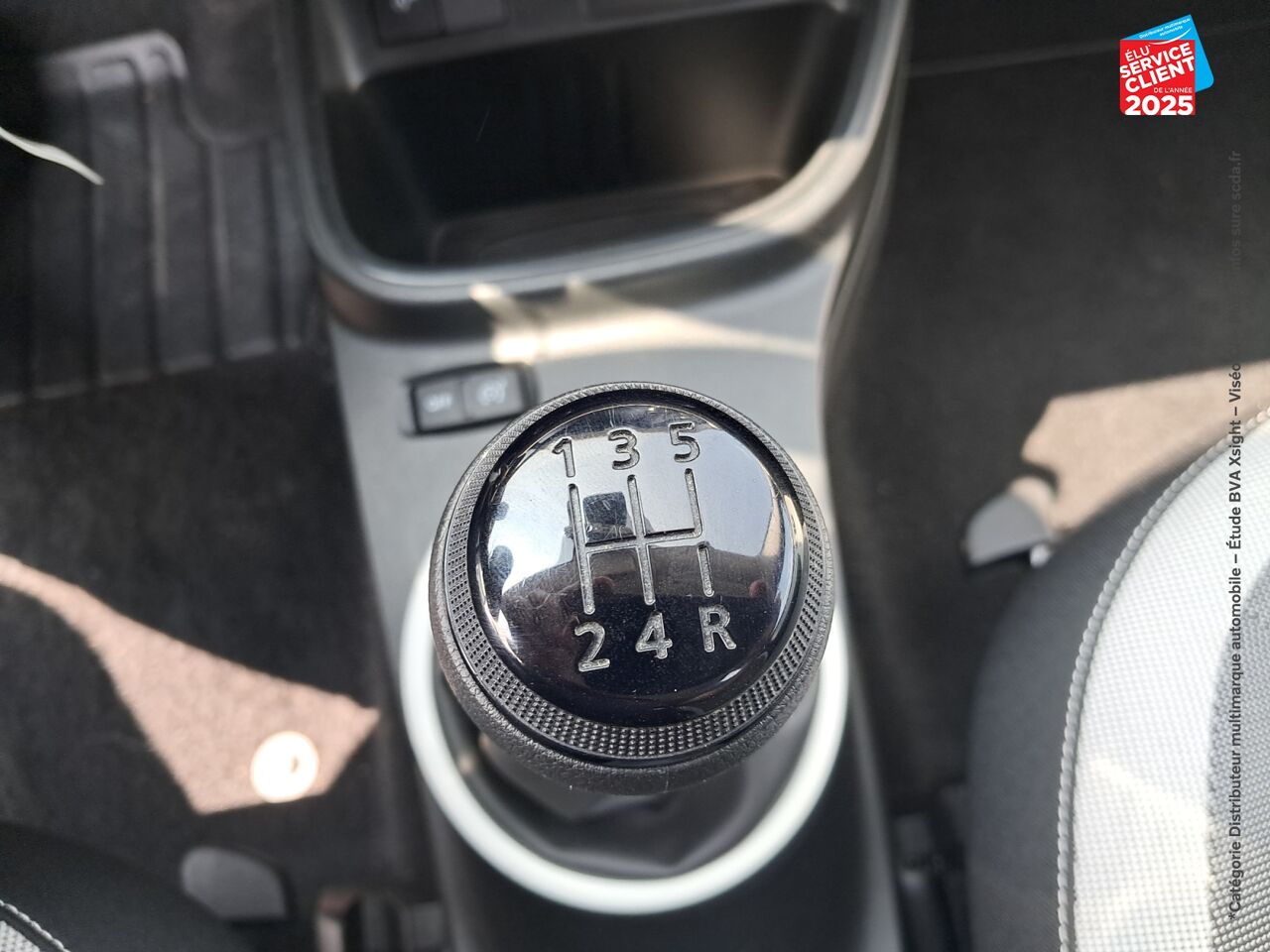 Véhicule d'occasion RENAULT TWINGO 1.0 SCE 65CH EQUILIBRE chez Nissan Haguenau
