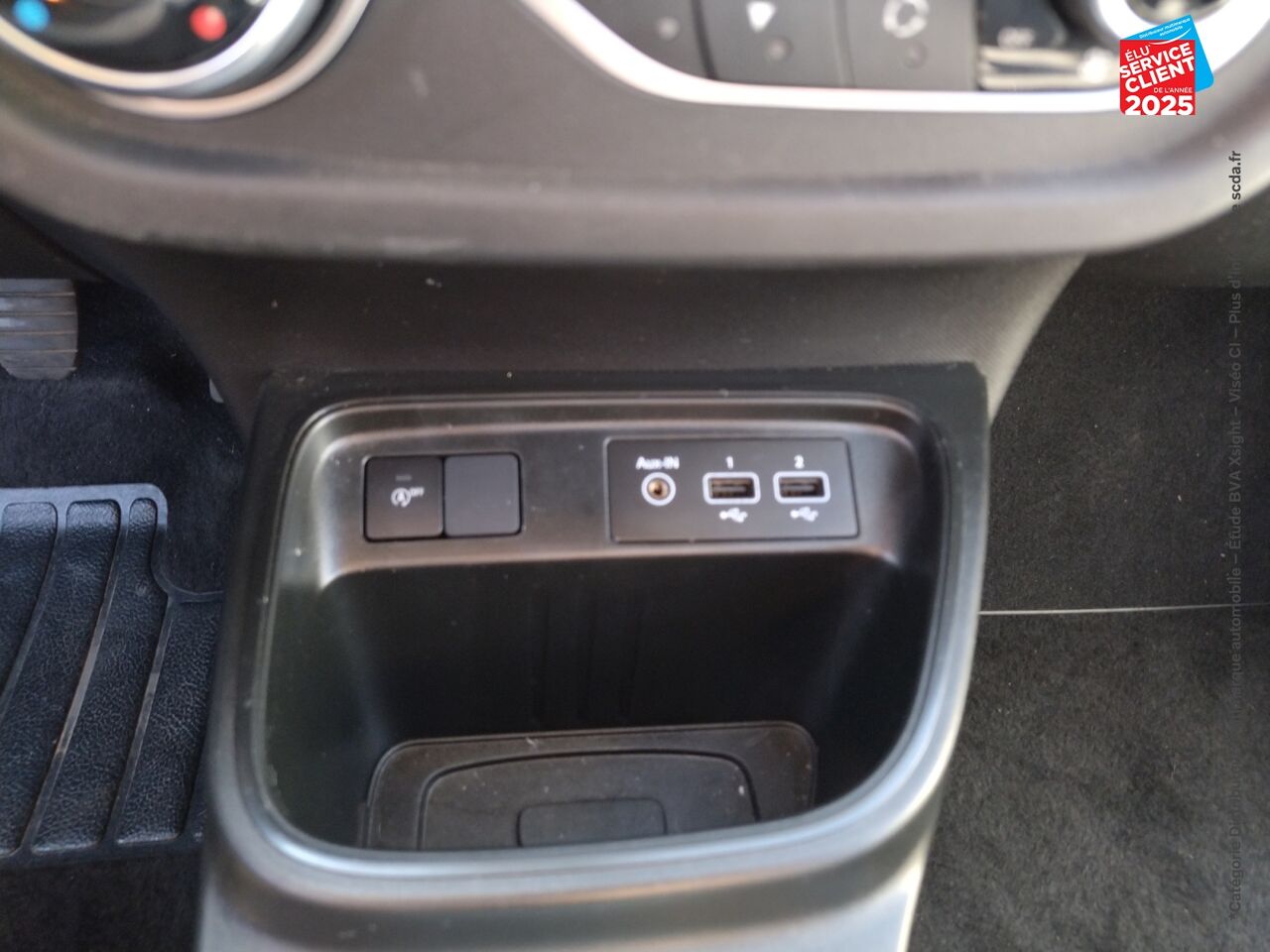Véhicule d'occasion RENAULT TWINGO 1.0 SCE 65CH EQUILIBRE chez Nissan Strasbourg