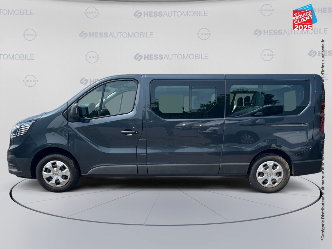 Véhicule d'occasion RENAULT TRAFIC COMBI L2 2.0 BLUE DCI 150CH SS INTENS 8 PLACES chez Hyundai Epernay