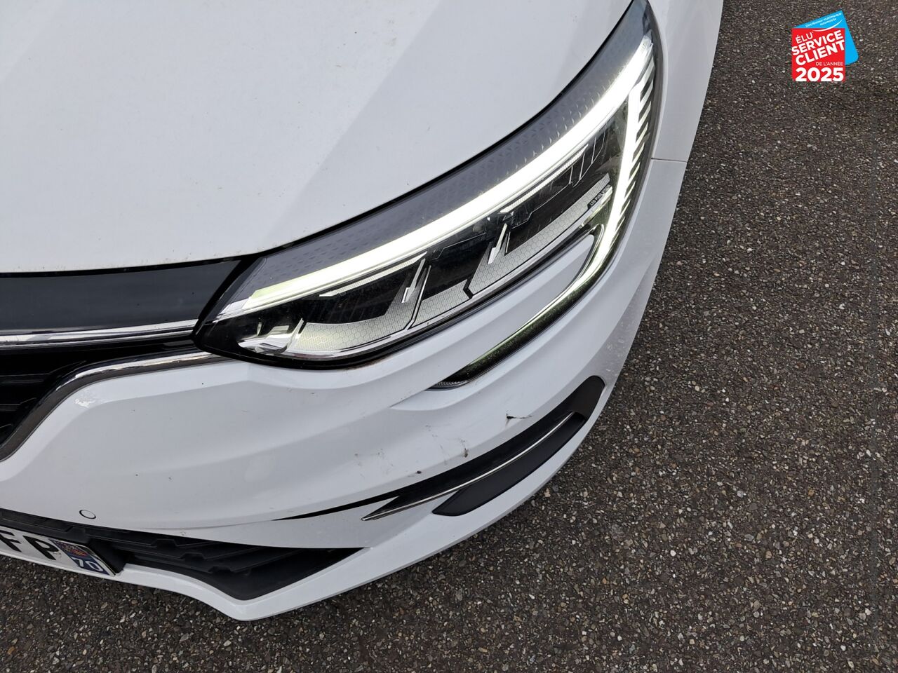 Véhicule d'occasion RENAULT MEGANE 1.3 TCE 140CH FAP BUSINESS EDC chez Nissan Belfort