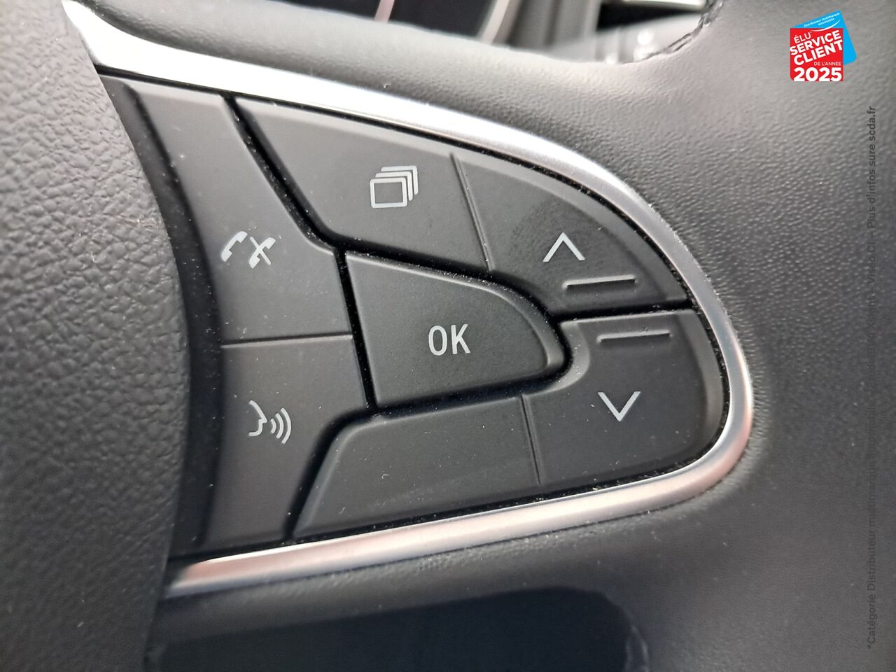 Véhicule d'occasion RENAULT MEGANE 1.3 TCE 140CH FAP BUSINESS EDC chez Nissan Belfort