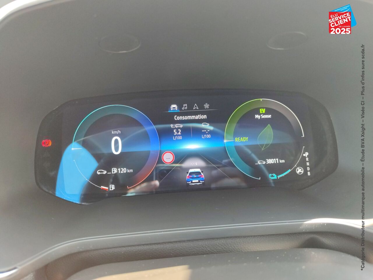 Véhicule d'occasion RENAULT CAPTUR 1.6 E-TECH HYBRIDE 145CH TECHNO chez Opel Verdun