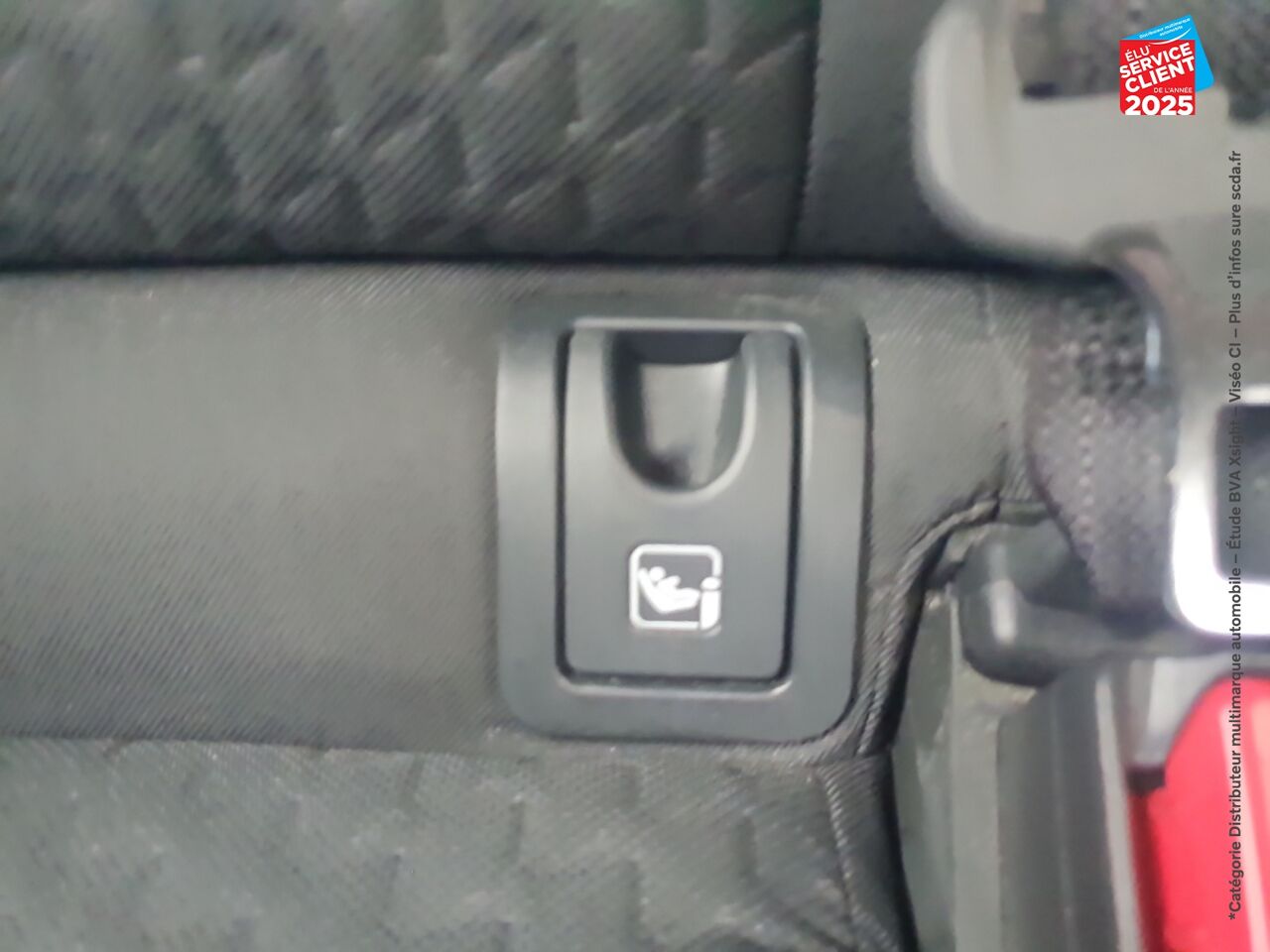 Véhicule d'occasion TOYOTA YARIS CROSS 116H DESIGN MY22 GPS CAMERA chez Toyota Saint Dizier
