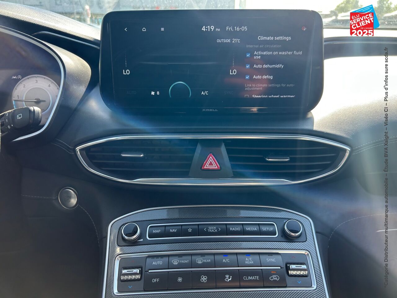 Véhicule d'occasion HYUNDAI SANTA FE 2.2 CRDI 202CH EXECUTIVE DCT-8 TPANO SIEGE CHAUF VENTIL VOLANT CHAUF CAMERA GPS chez Renault Saint-Louis