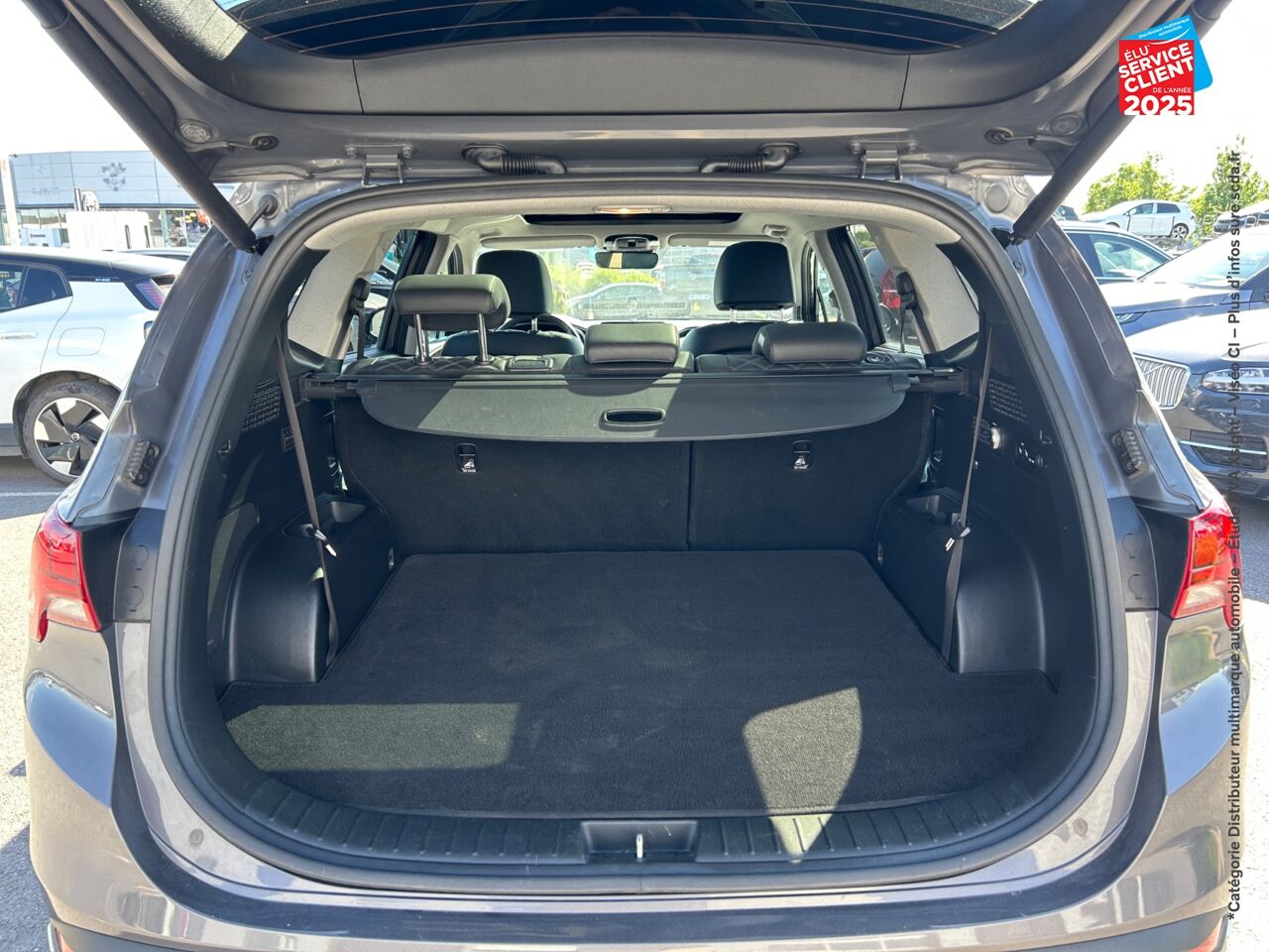 Véhicule d'occasion HYUNDAI SANTA FE 2.2 CRDI 202CH EXECUTIVE DCT-8 TPANO SIEGE CHAUF VENTIL VOLANT CHAUF CAMERA GPS chez Renault Saint-Louis