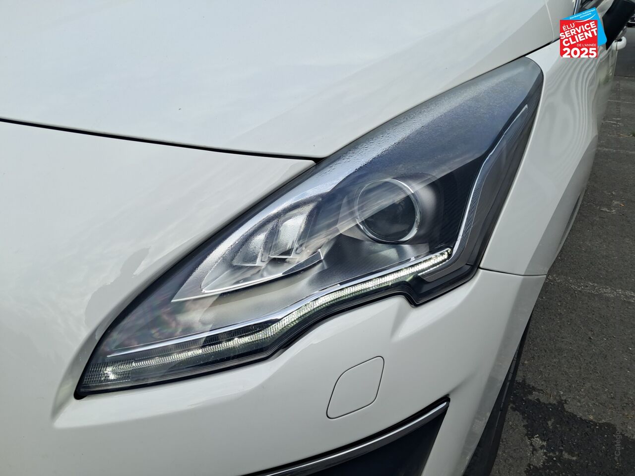 Véhicule d'occasion PEUGEOT 3008 1.6 E-HDI115 FAP FELINE ETG6 chez Primocar