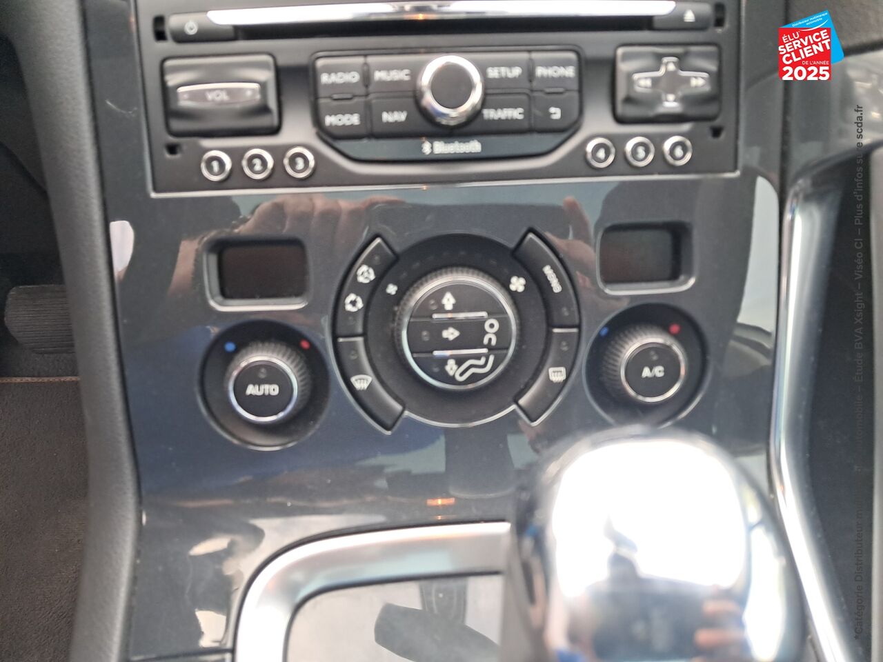 Véhicule d'occasion PEUGEOT 3008 1.6 E-HDI115 FAP FELINE ETG6 chez Primocar