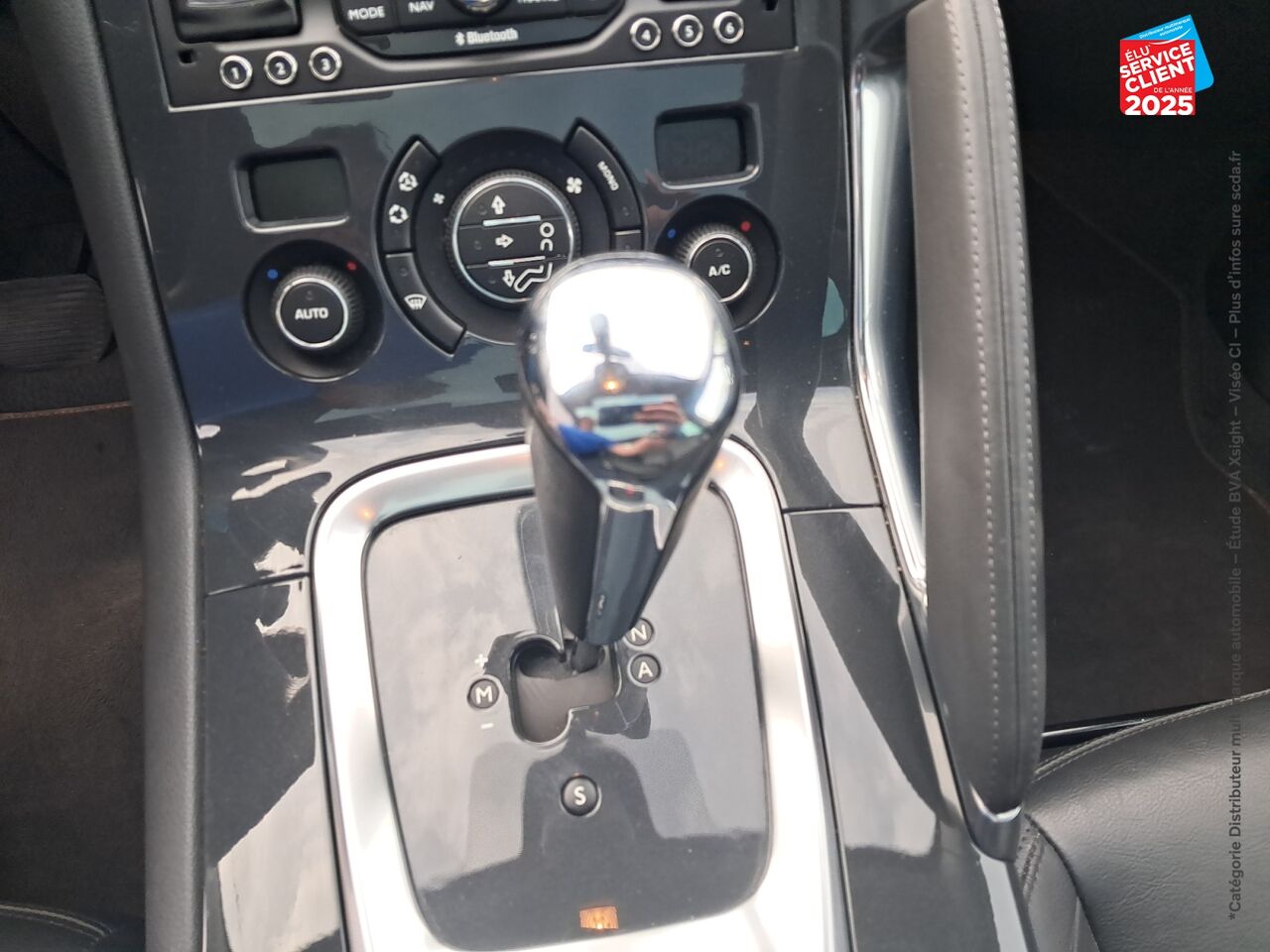 Véhicule d'occasion PEUGEOT 3008 1.6 E-HDI115 FAP FELINE ETG6 chez Primocar