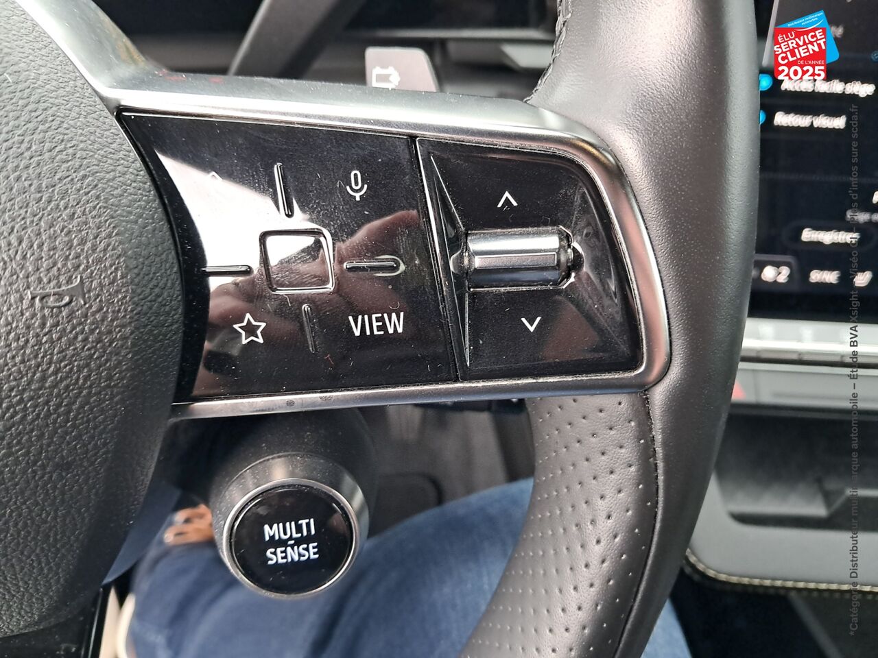 Véhicule d'occasion RENAULT MEGANE E-TECH ELECTRIC EV60 220CH ICONIC SUPER CHARGE chez Renault Saint-Louis