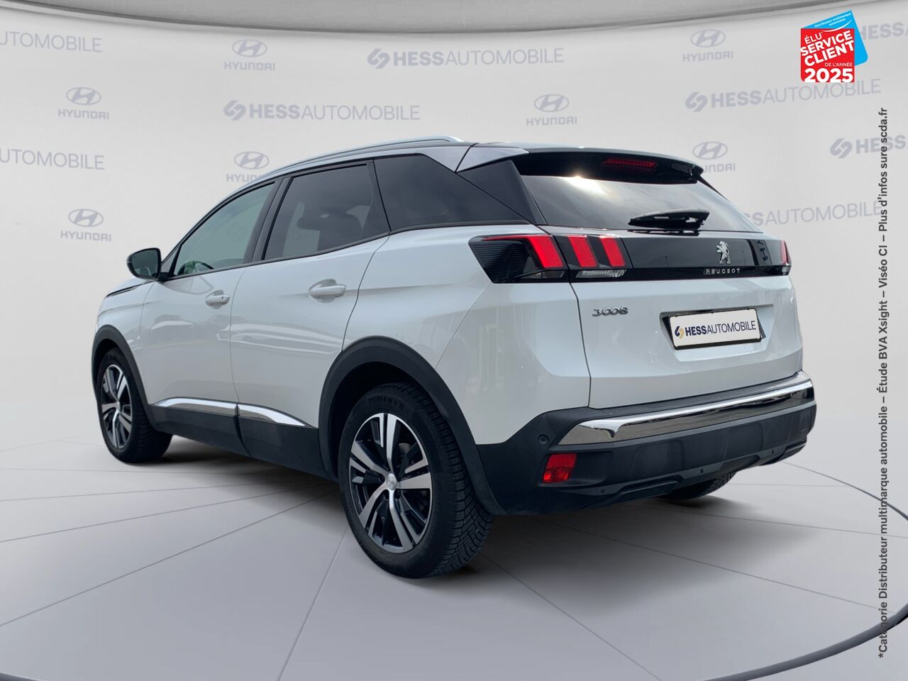 Véhicule d'occasion PEUGEOT 3008 1.2 PURETECH 130CH ALLURE S/S EAT6 CAMERA GPS chez Renault Saint-Louis