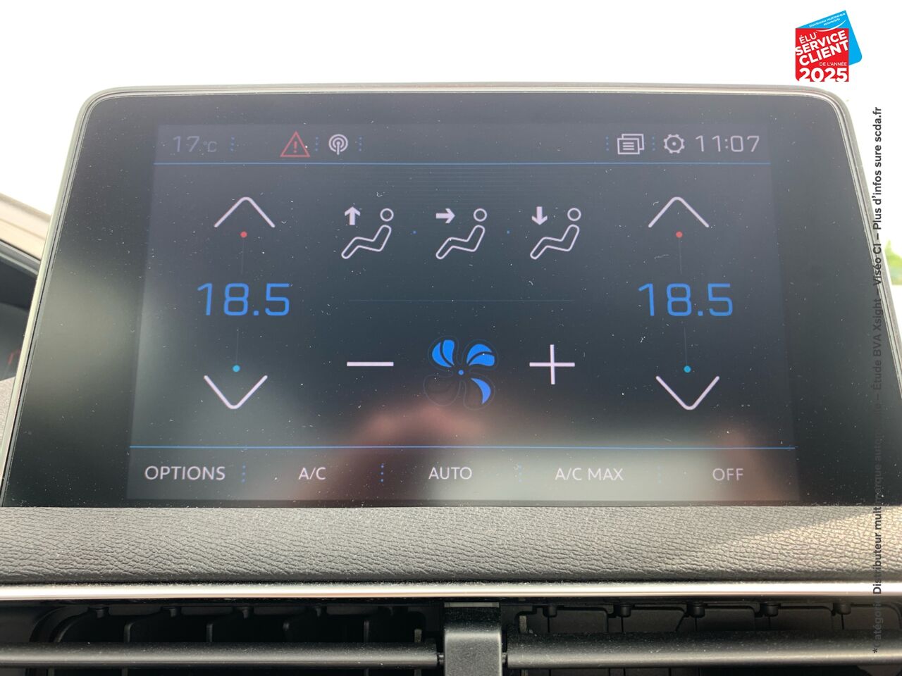 Véhicule d'occasion PEUGEOT 3008 1.2 PURETECH 130CH ALLURE S/S EAT6 CAMERA GPS chez Renault Saint-Louis