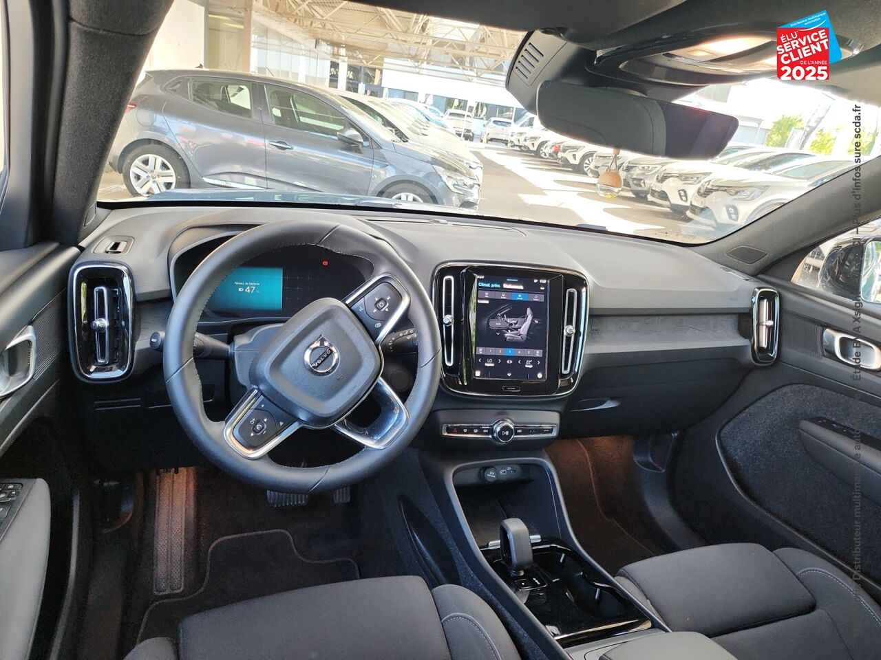 Véhicule d'occasion VOLVO XC40 RECHARGE 231CH START EDT chez Volvo Epernay