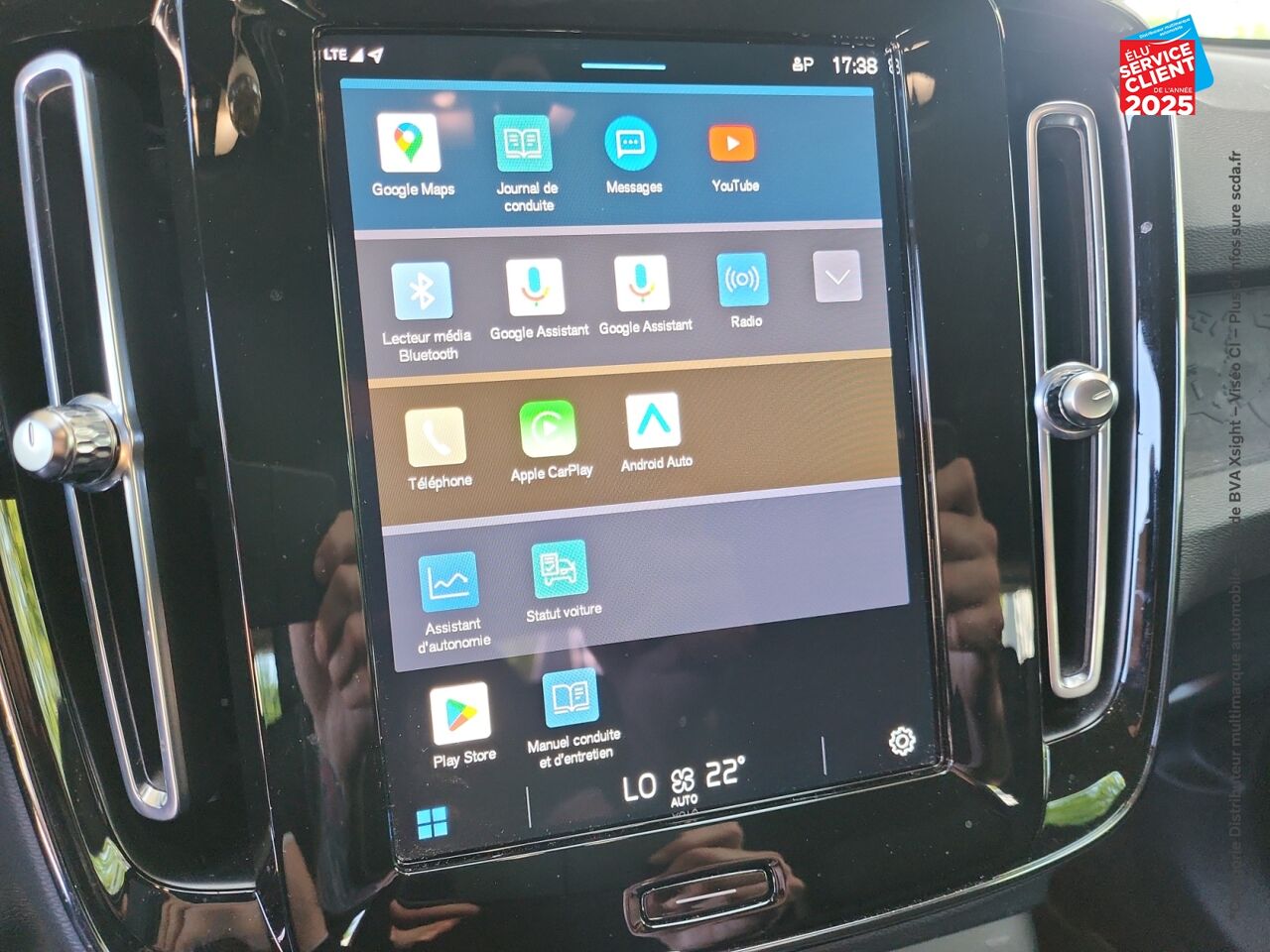 Véhicule d'occasion VOLVO XC40 RECHARGE 231CH START EDT chez Volvo Epernay