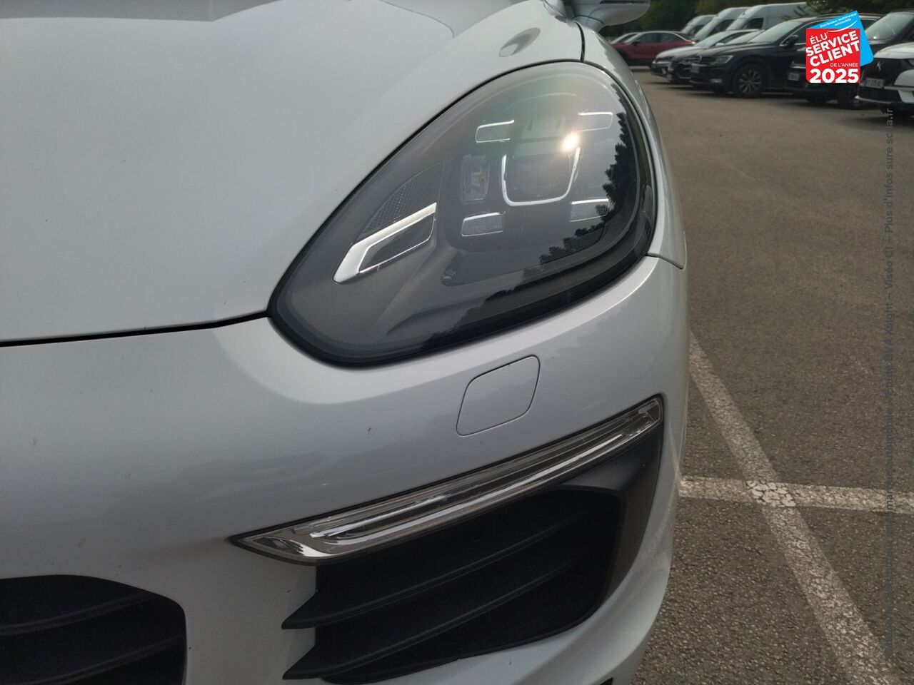 Véhicule d'occasion PORSCHE CAYENNE 3.0 416CH S E-HYBRID PLATINUM EDITION chez Renault Colmar