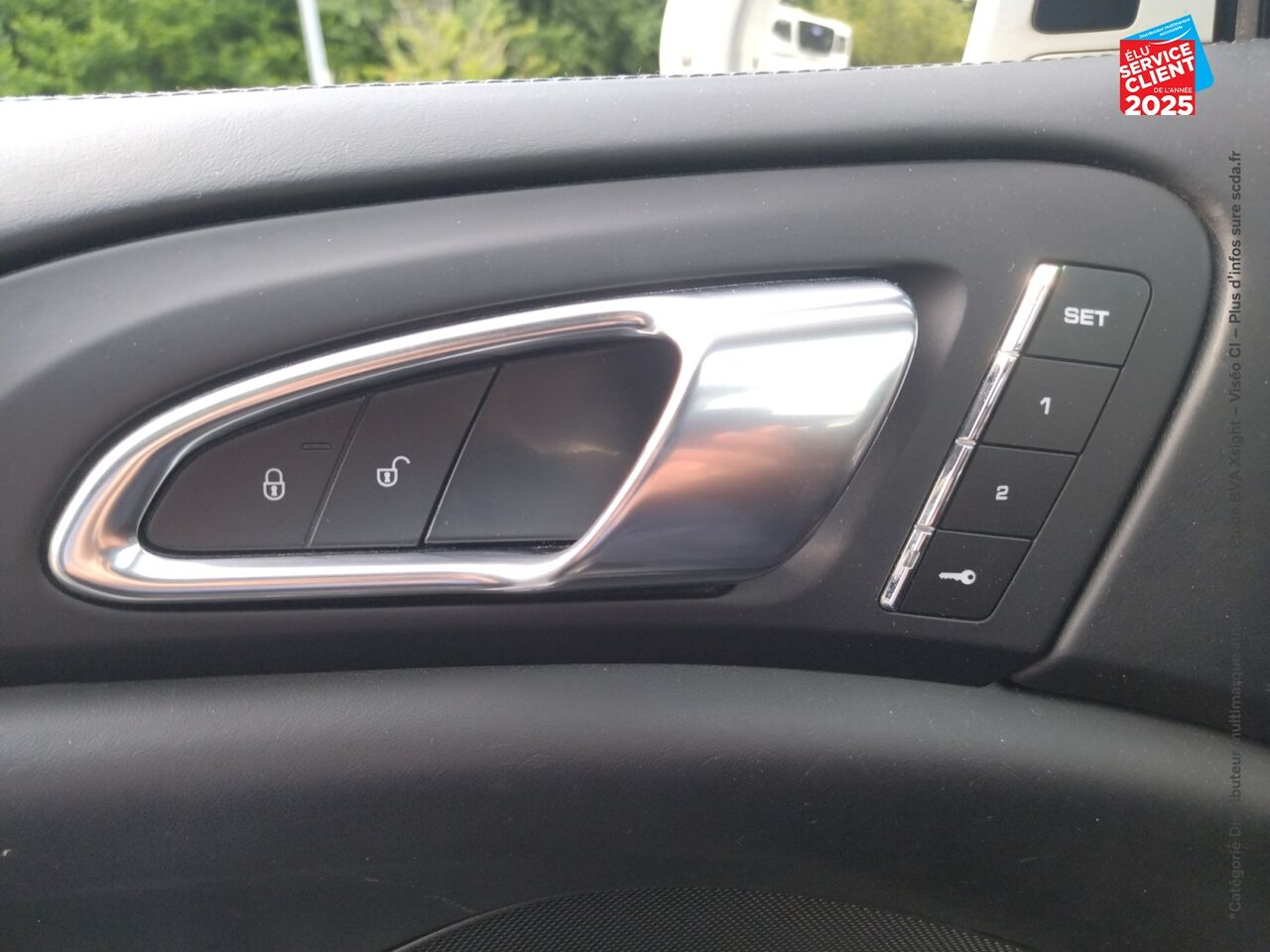 Véhicule d'occasion PORSCHE CAYENNE 3.0 416CH S E-HYBRID PLATINUM EDITION chez Renault Colmar