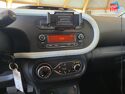 Véhicule d'occasion RENAULT TWINGO E-TECH ELECTRIC AUTHENTIC R80 ACHAT INTEGRAL