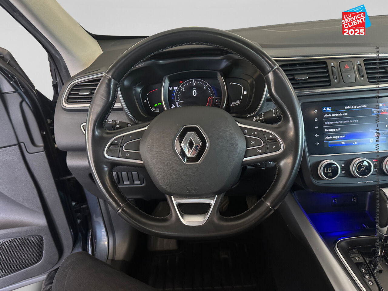 Véhicule d'occasion RENAULT KADJAR 1.5 BLUE DCI 115CH INTENS EDC chez Toyota Thionville
