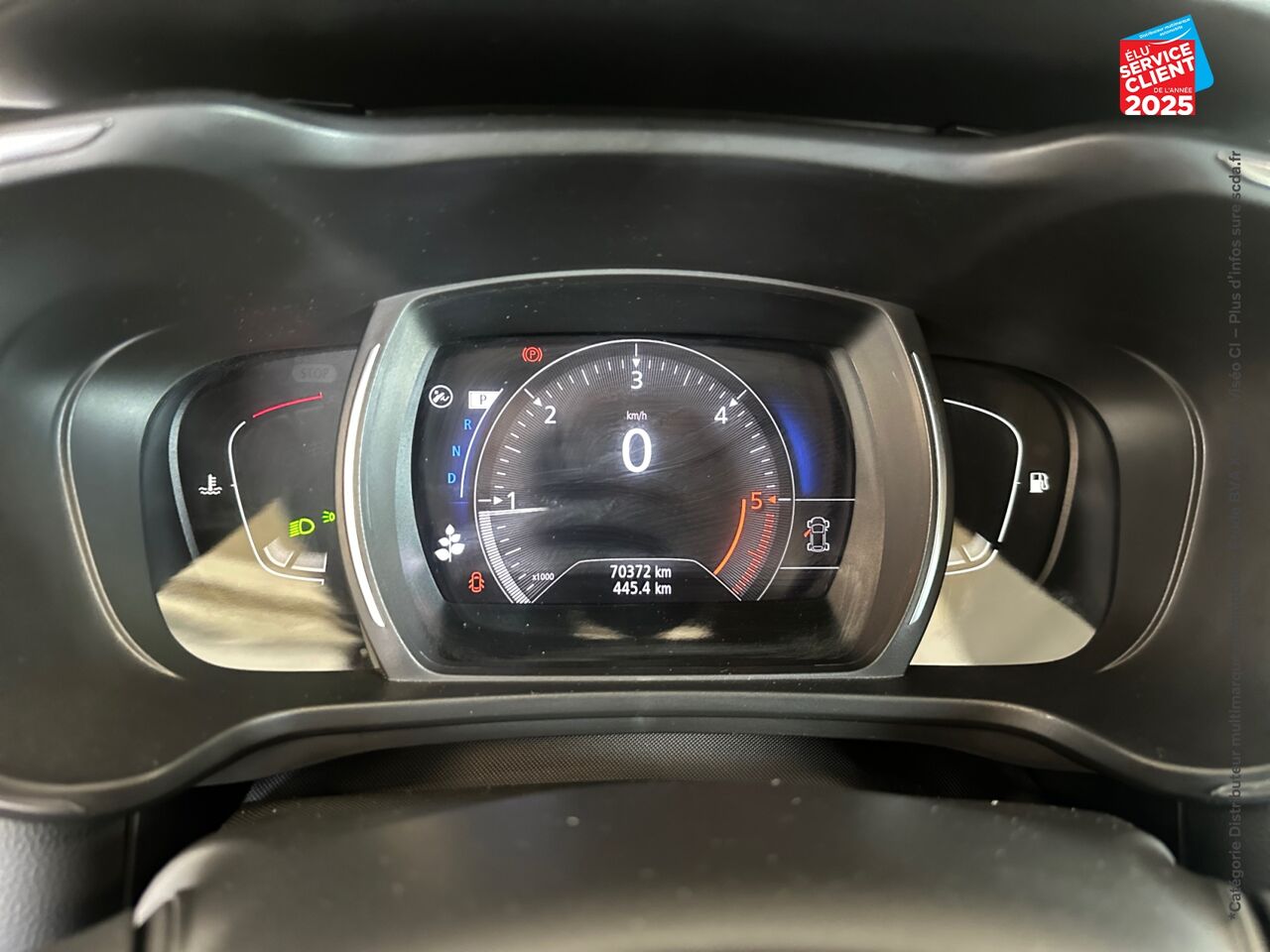 Véhicule d'occasion RENAULT KADJAR 1.5 BLUE DCI 115CH INTENS EDC chez Toyota Thionville