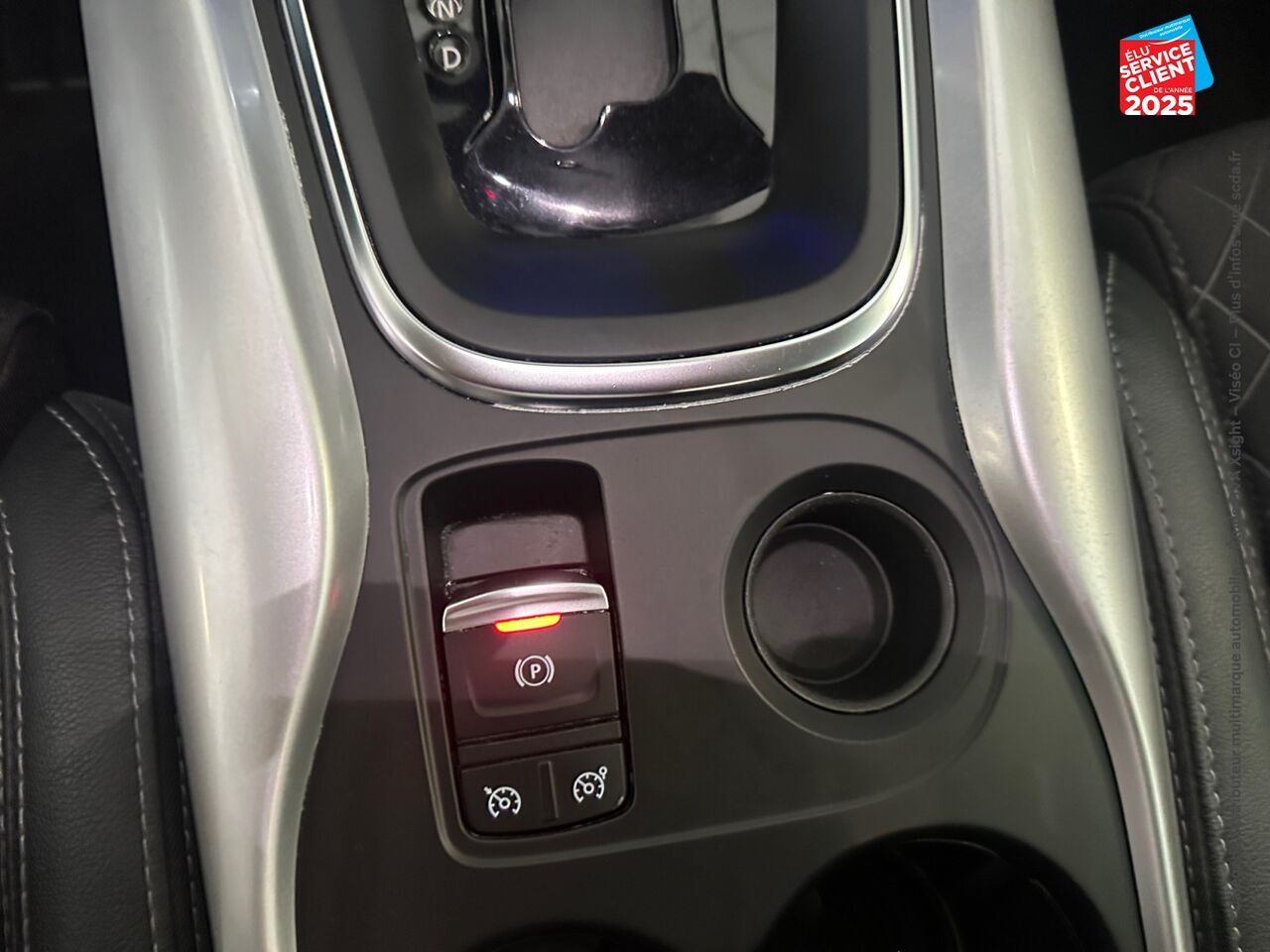 Véhicule d'occasion RENAULT KADJAR 1.5 BLUE DCI 115CH INTENS EDC chez Toyota Thionville