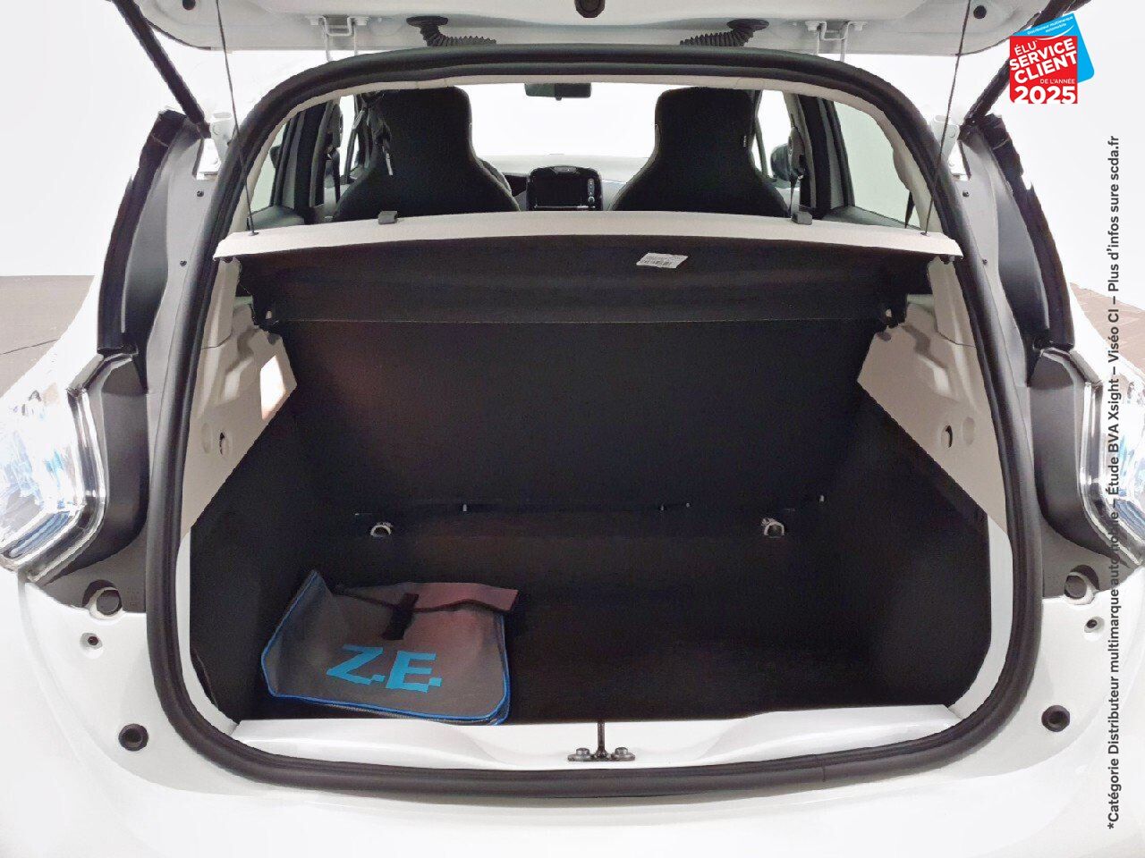 Véhicule d'occasion RENAULT ZOE INTENS CHARGE NORMALE R90 GPS CAMERA chez Opel Verdun