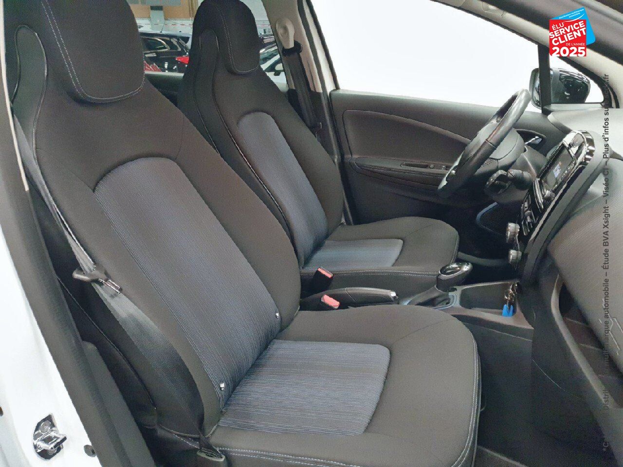 Véhicule d'occasion RENAULT ZOE INTENS CHARGE NORMALE R90 GPS CAMERA chez Opel Verdun