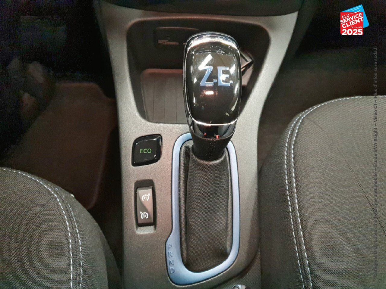 Véhicule d'occasion RENAULT ZOE INTENS CHARGE NORMALE R90 GPS CAMERA chez Opel Verdun