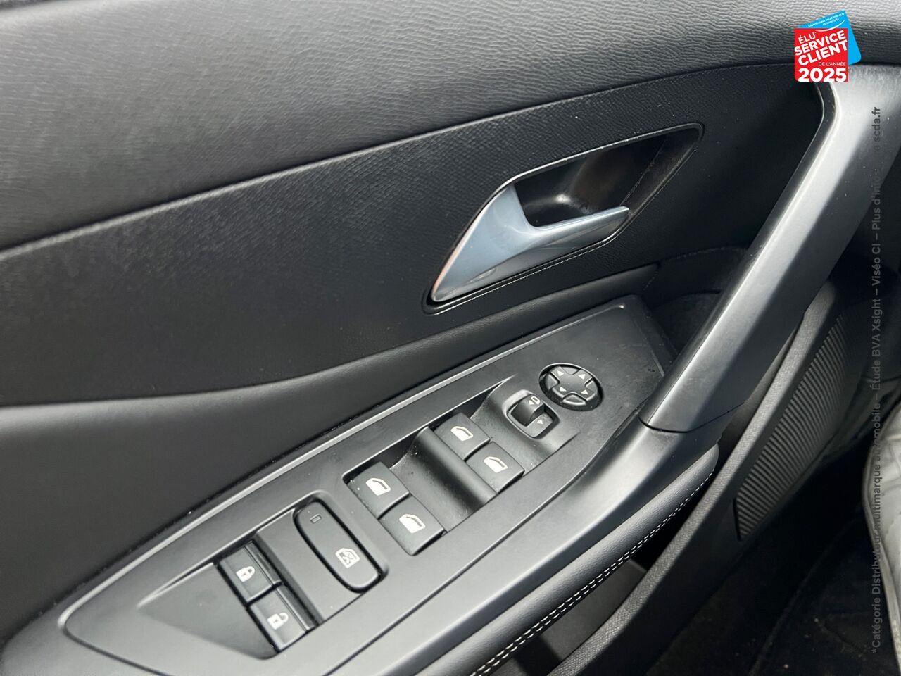 chez Peugeot Reims