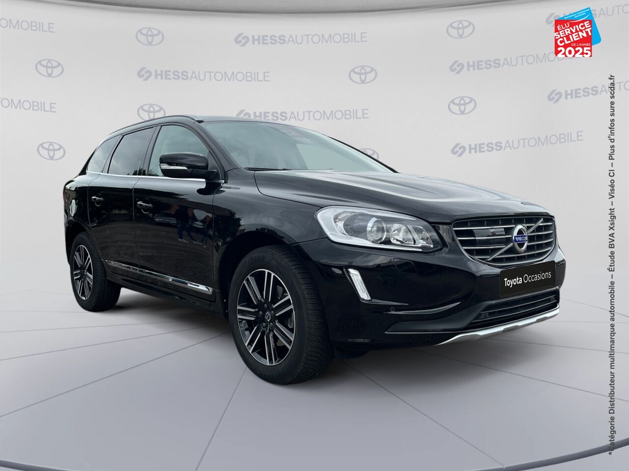 Véhicule d'occasion VOLVO XC60 D4 190CH SIGNATURE EDITION GEARTRONIC chez BMW Lons le Saunier