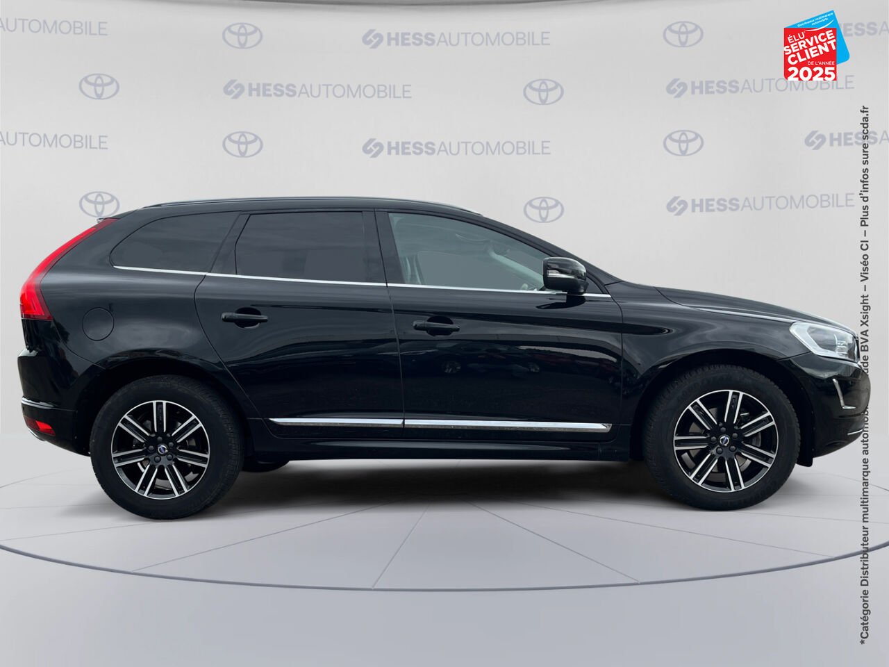 Véhicule d'occasion VOLVO XC60 D4 190CH SIGNATURE EDITION GEARTRONIC chez BMW Lons le Saunier