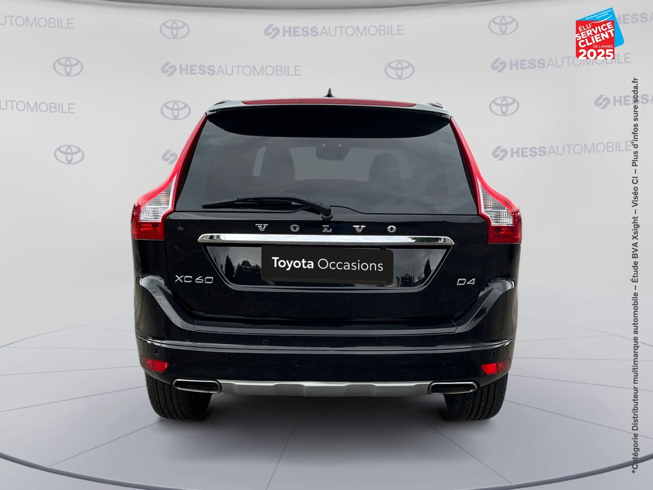 Véhicule d'occasion VOLVO XC60 D4 190CH SIGNATURE EDITION GEARTRONIC chez BMW Lons le Saunier