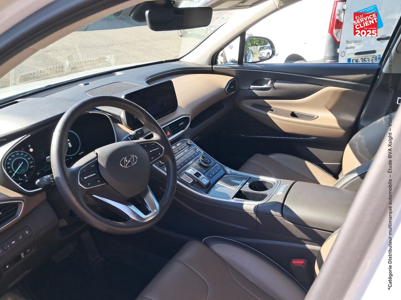 Véhicule d'occasion HYUNDAI SANTA FE 1.6 T-GDI 265CH PLUG-IN EXECUTIVE BVA6 HTRAC TPANO CUIR SIEGES CHAUFF GPS CAMERA chez Hyundai Epernay