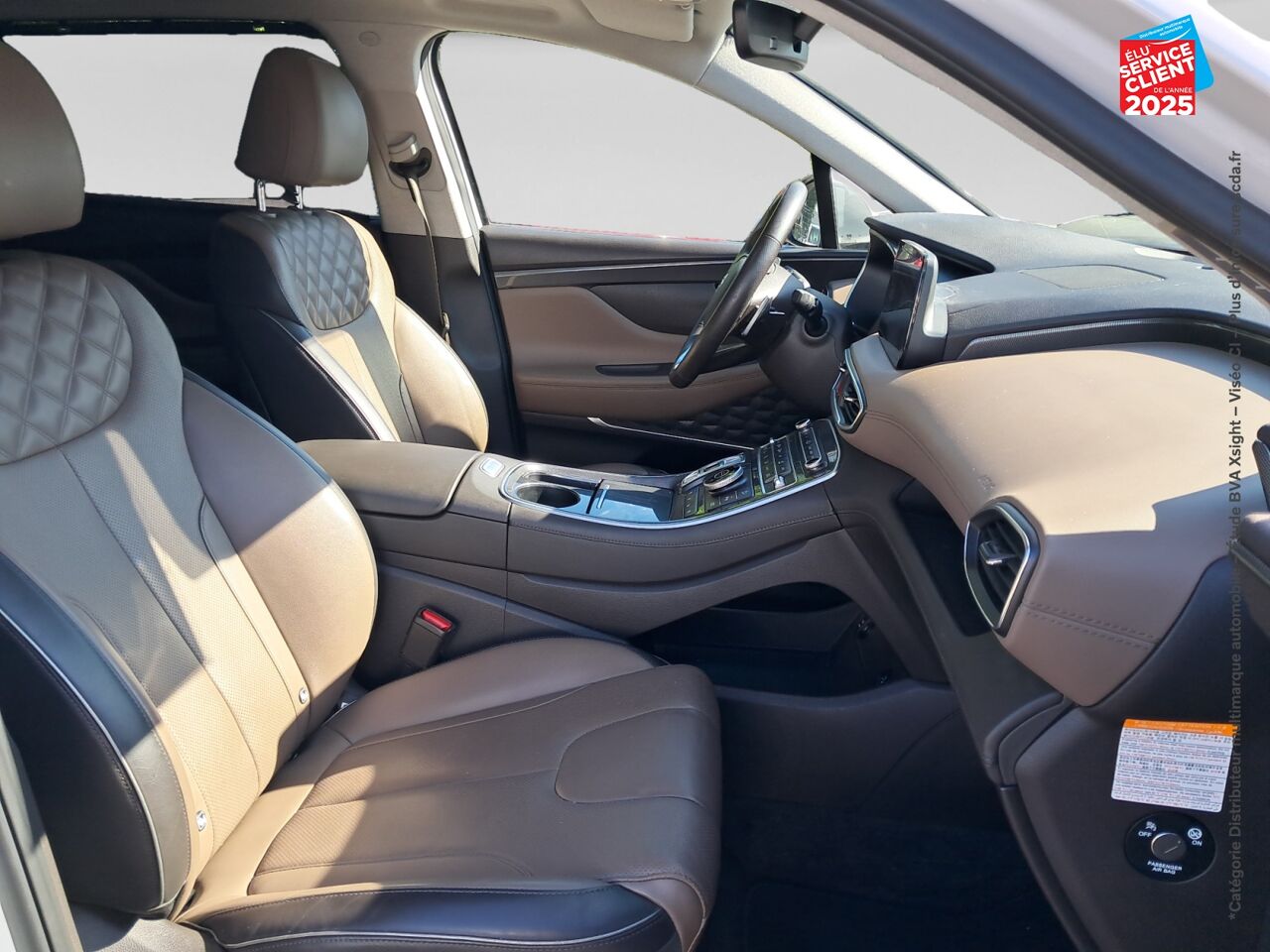 Véhicule d'occasion HYUNDAI SANTA FE 1.6 T-GDI 265CH PLUG-IN EXECUTIVE BVA6 HTRAC TPANO CUIR SIEGES CHAUFF GPS CAMERA chez Hyundai Epernay